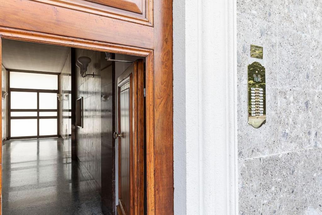 {Porta Venezia-Milano Centrale} Luxury Apartment Zewnętrze zdjęcie